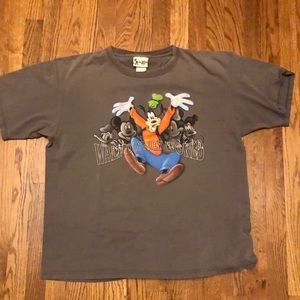 Vintage Walt Disney World T-shirt. Size XL men’s